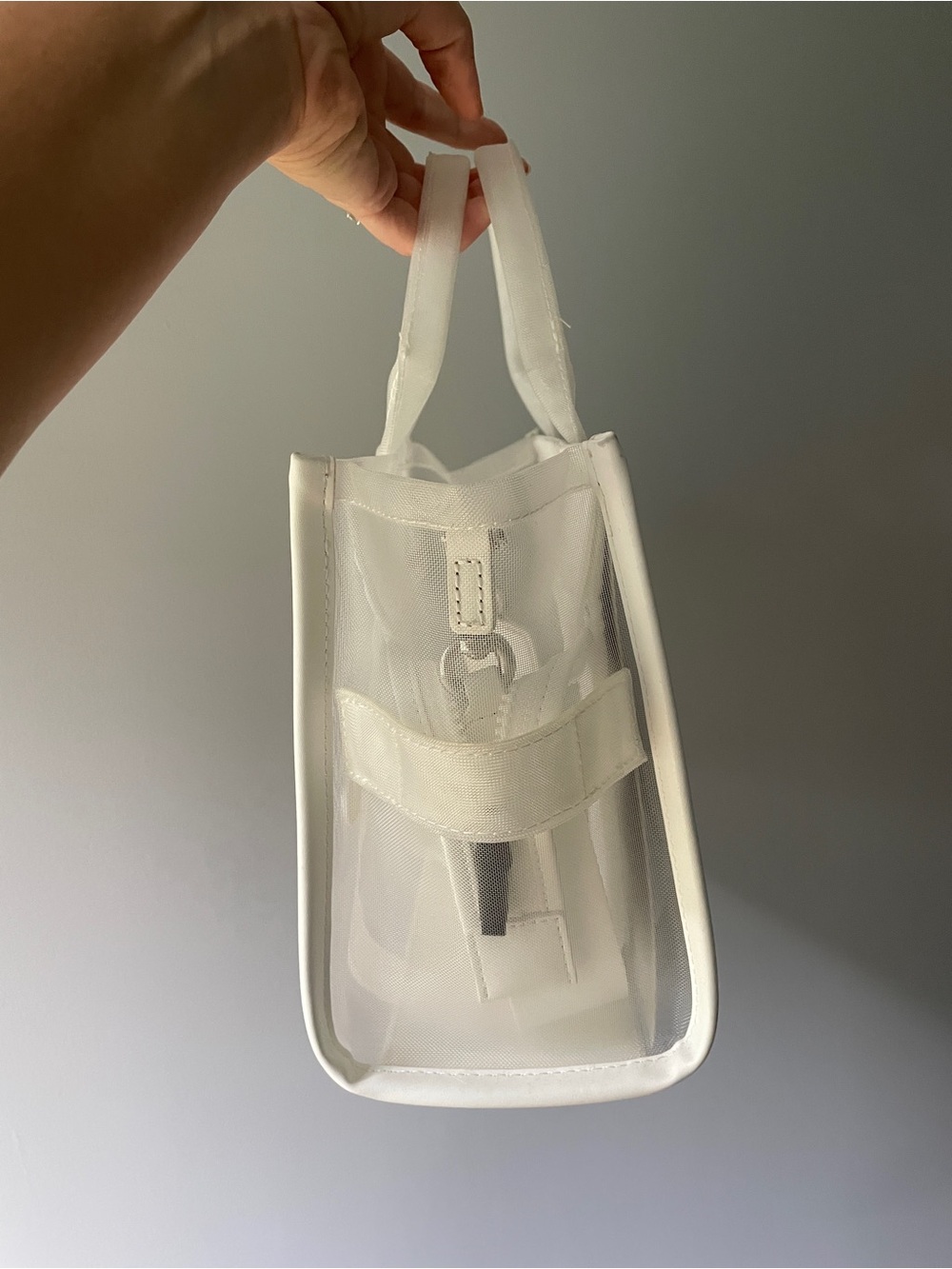 Marc Jacobs White Clear PVC 'The Tote Bag' with White Trim - Picture 3 of 13